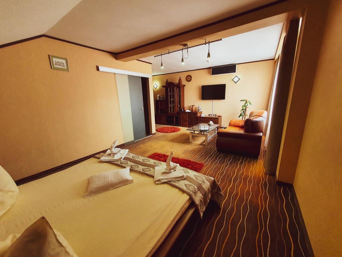 Hotel Belvedere Совата Экстерьер фото
