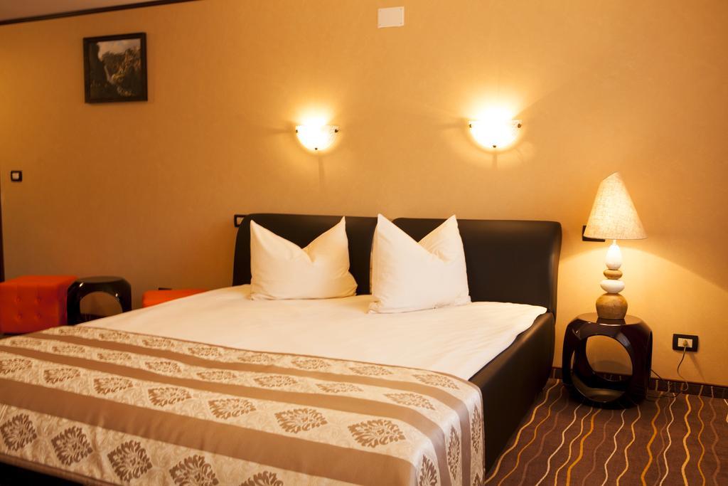 Hotel Belvedere Совата Номер фото